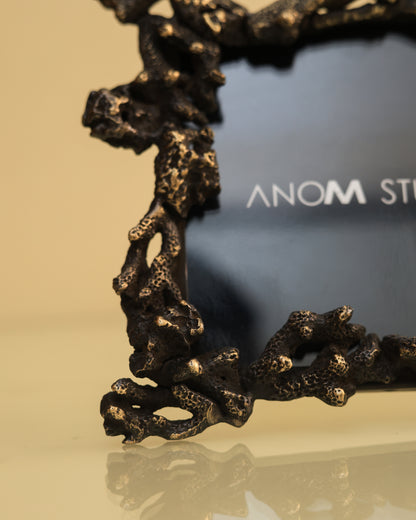 Bloom of the Ocean Photo Frame