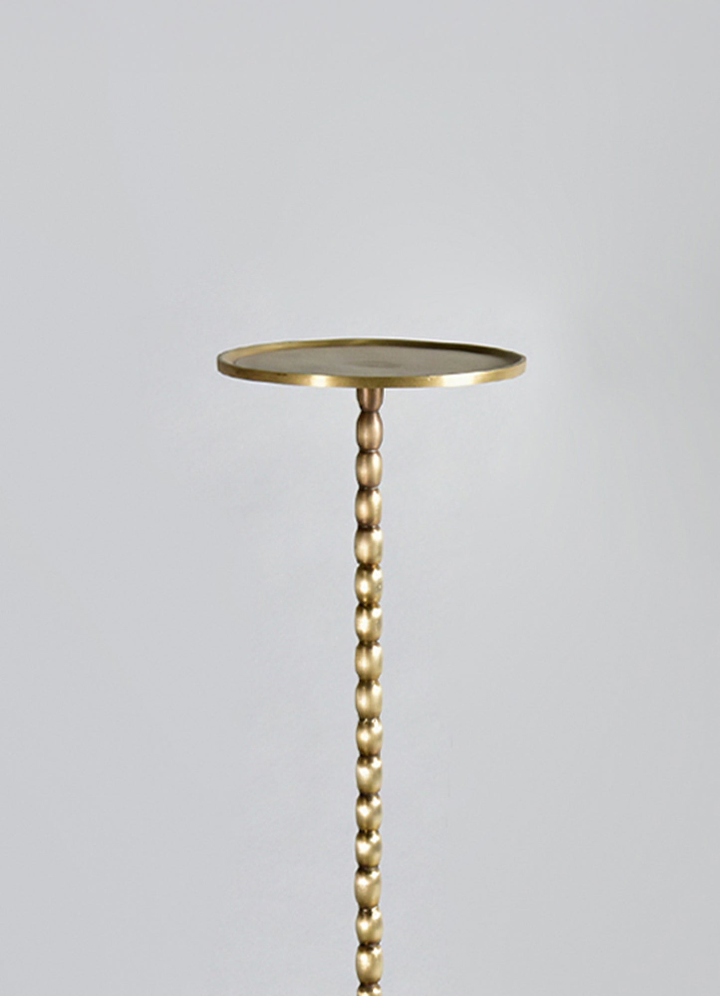 Golden Tropica Peg Table